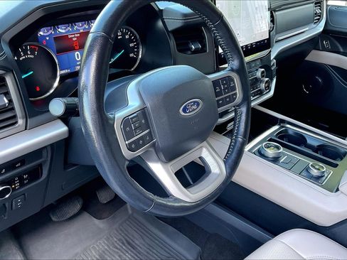 Used 2023 Ford Expedition Max XLT AWD/4WD image 15