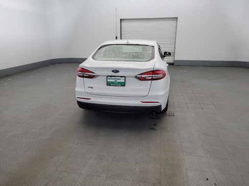 Used 2019 Ford Fusion SE FWD image 7