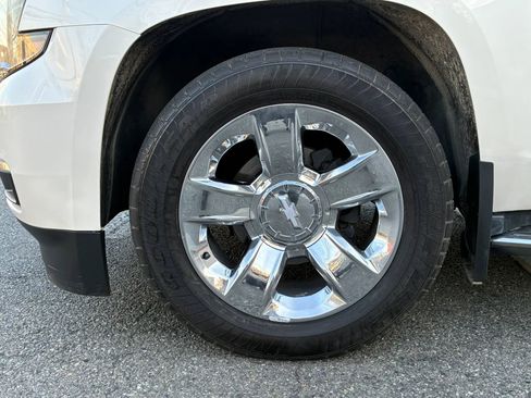 Used 2015 Chevrolet Tahoe LTZ AWD/4WD image 33