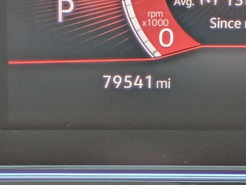 Used 2022 Volkswagen Tiguan SE R-Line FWD image 33