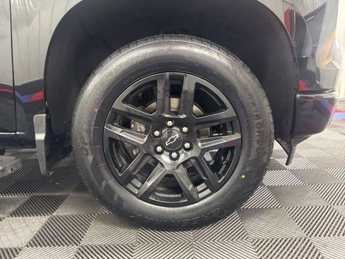 Used 2022 Chevrolet Silverado 1500 Custom w/ LPO, Dark Essentials Package image 24