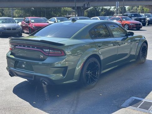 Used 2020 Dodge Charger Scat Pack RWD image 8
