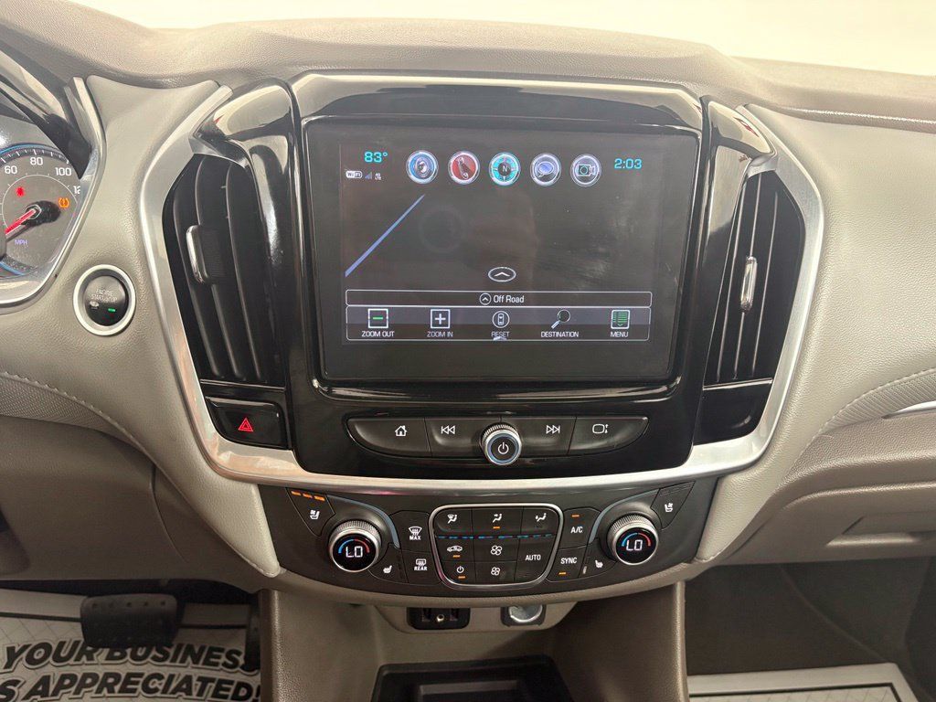 Used 2019 Chevrolet Traverse Premier w/ Driver Confidence II Package FWD image 24