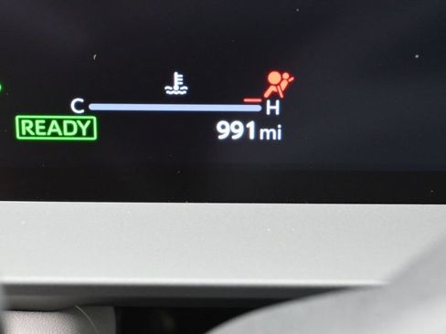 Used 2026 Toyota RAV4 Limited AWD/4WD image 19