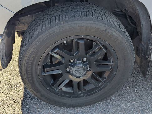 Used 2021 Toyota Tundra SR5 image 4