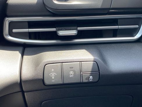 New 2026 Hyundai Elantra SE FWD image 10