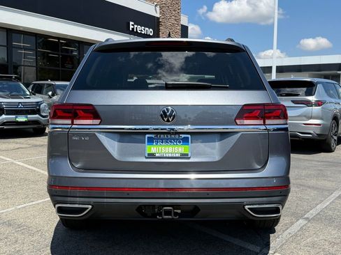 Used 2023 Volkswagen Atlas SE w/ Black Wheel Package FWD image 6
