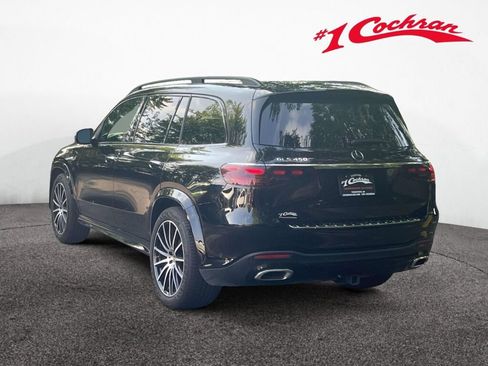 Used 2025 Mercedes-Benz GLS 450 4MATIC image 10