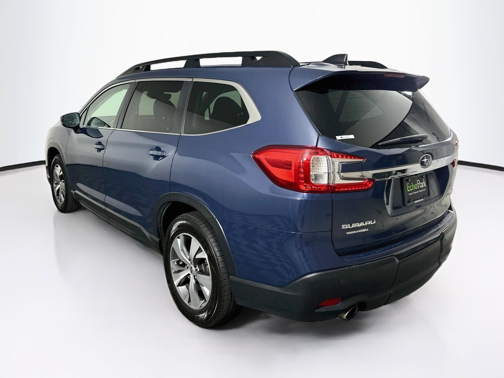 Used 2025 Subaru Ascent Premium AWD/4WD image 5