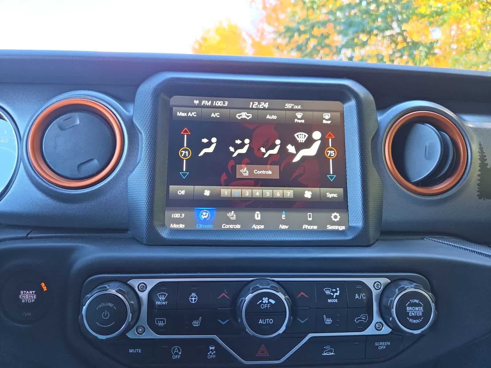Used 2023 Jeep Gladiator Mojave w/ LED Lighting Group AWD/4WD image 24