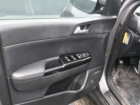 Used 2018 Kia Sportage EX w/ Option Group 040 image 18