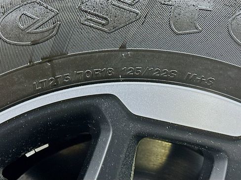 Used 2025 RAM 2500 Laramie image 34