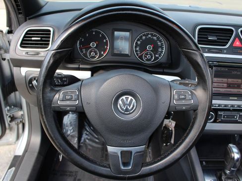 Used 2012 Volkswagen Eos Komfort FWD image 27