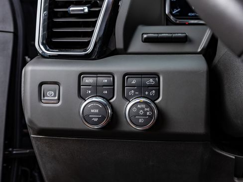 Used 2025 GMC Sierra 2500 Denali Ultimate image 22