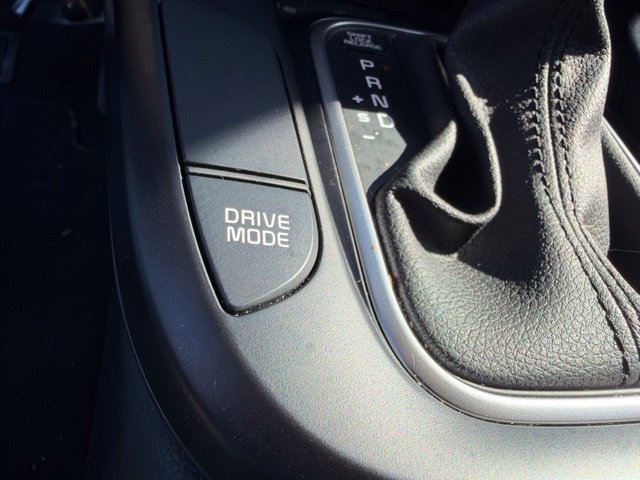 Certified 2025 Kia Soul LX w/ LX Technology Package FWD image 20