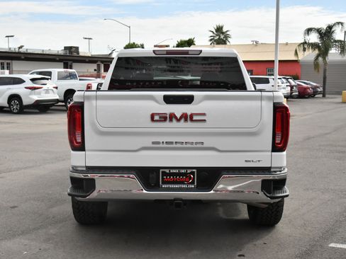Used 2024 GMC Sierra 1500 SLT image 7
