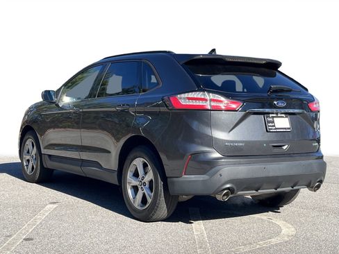 Used 2020 Ford Edge SE image 23