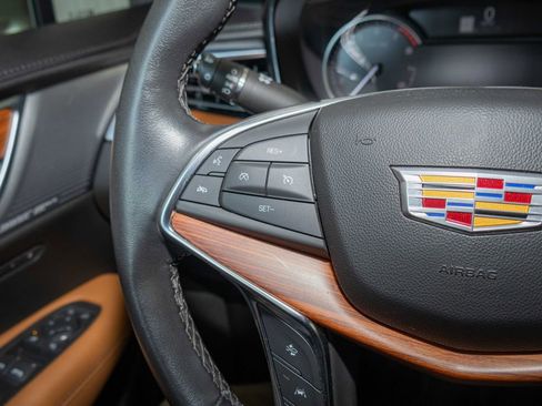 Used 2023 Cadillac XT5 Premium Luxury image 22