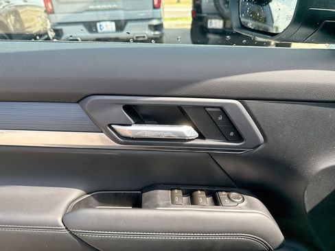 Used 2026 GMC Terrain Elevation FWD image 9