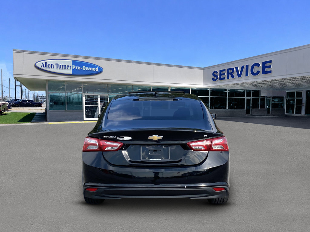 Used 2022 Chevrolet Malibu LT FWD image 7