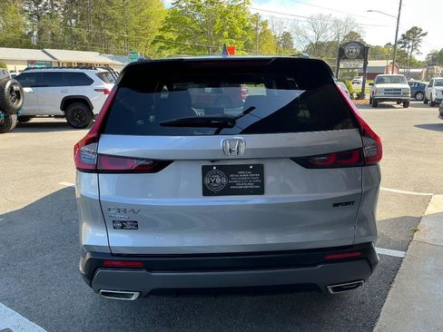 Used 2023 Honda CR-V Sport image 8