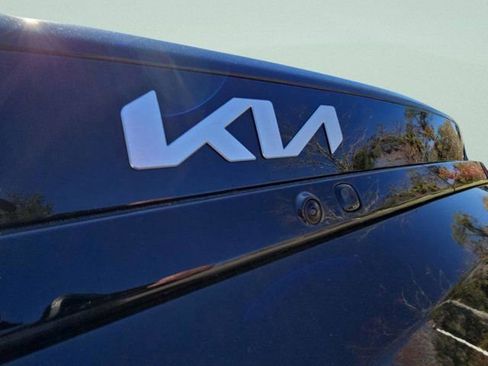 Used 2025 Kia K4 LX image 34