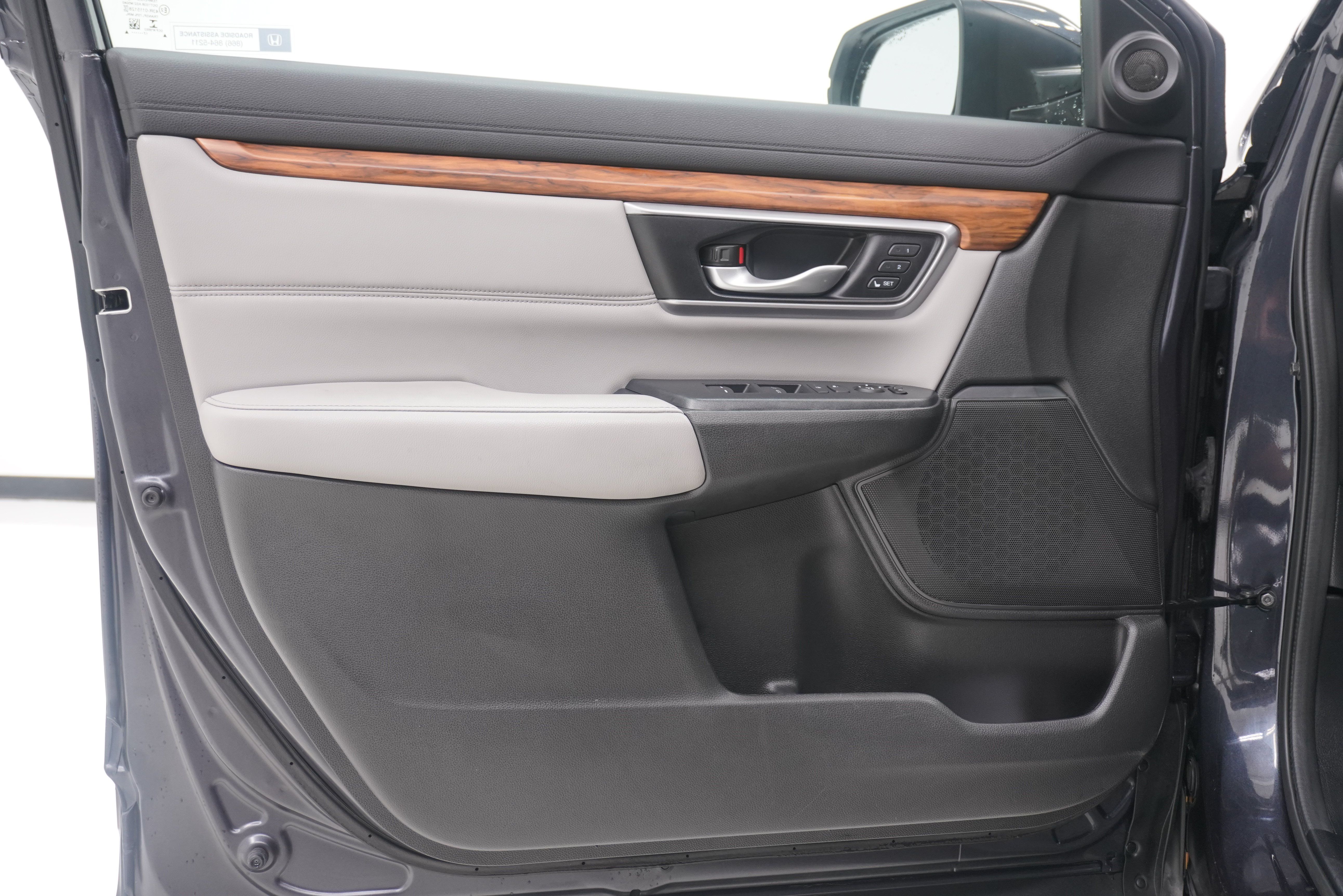 Used 2017 Honda CR-V EX-L image 14