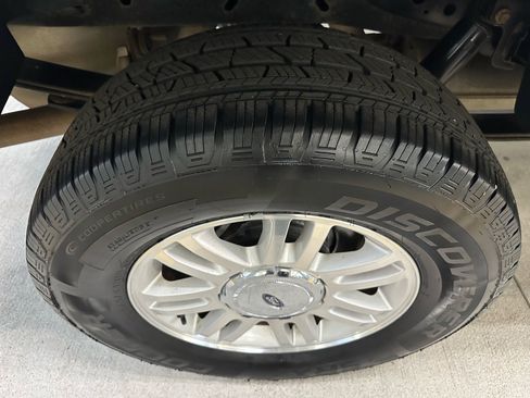 Used 2014 Ford F150 Lariat w/ Equipment Group 501A Mid image 14