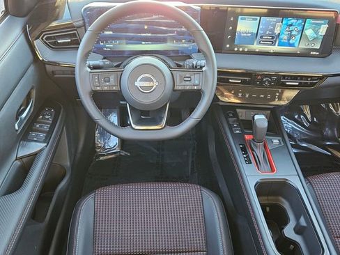 New 2026 Nissan Kicks SR FWD image 7