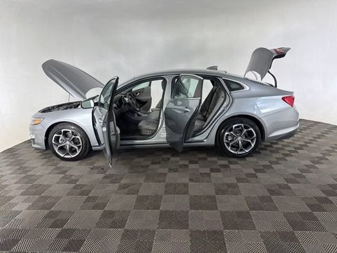 Used 2023 Chevrolet Malibu LT FWD image 9