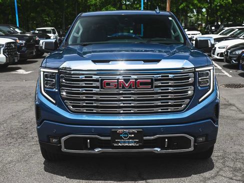 Used 2024 GMC Sierra 1500 Denali AWD/4WD image 2