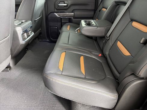 Certified 2023 GMC Sierra 2500 AT4 w/ AT4 Preferred Package AWD/4WD image 19