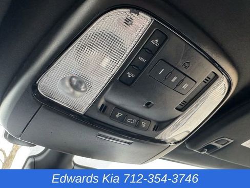 Used 2023 Dodge Durango R/T image 32