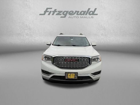 Used 2019 GMC Acadia Denali w/ Technology Package AWD/4WD image 2