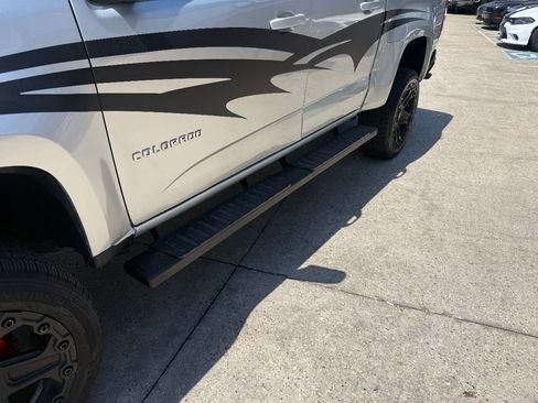 Used 2018 Chevrolet Colorado Z71 RWD image 13
