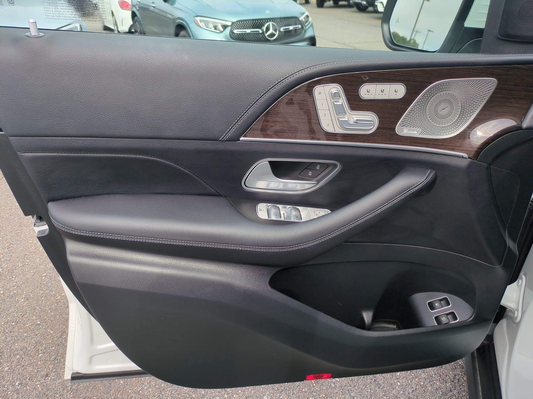 Used 2026 Mercedes-Benz GLE 450e 4MATIC image 12
