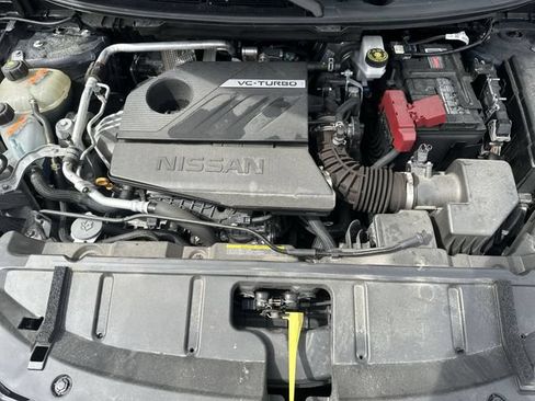 Used 2025 Nissan Rogue SV AWD/4WD image 19