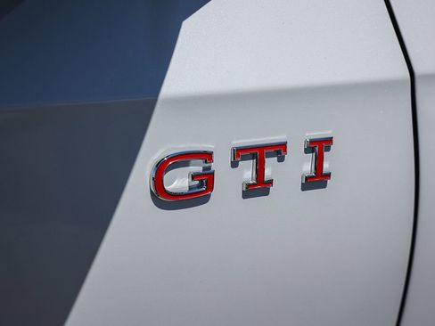 New 2025 Volkswagen GTI SE image 13