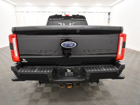 Used 2023 Ford F350 Lariat w/ Lariat Ultimate Package AWD/4WD image 6