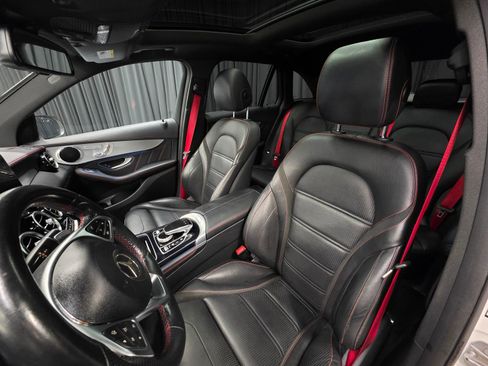 Used 2017 Mercedes-Benz GLC 43 AMG 4MATIC image 17
