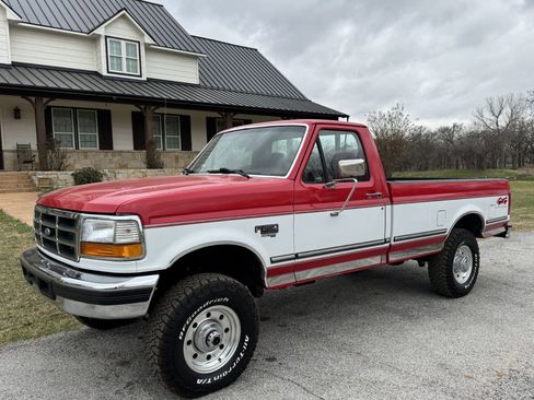 Used 1995 Ford F250 4x4 Regular Cab image 3