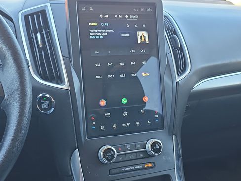 Certified 2022 Ford Edge Titanium image 16