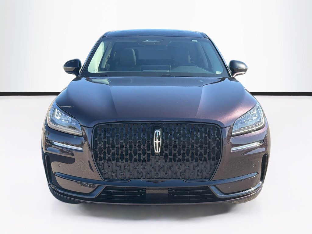 Used 2023 Lincoln Corsair AWD w/ Equipment Group 101A image 2