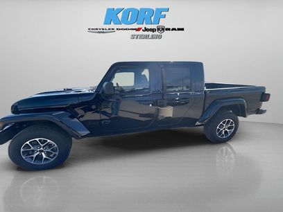 New 2025 Jeep Gladiator Sport