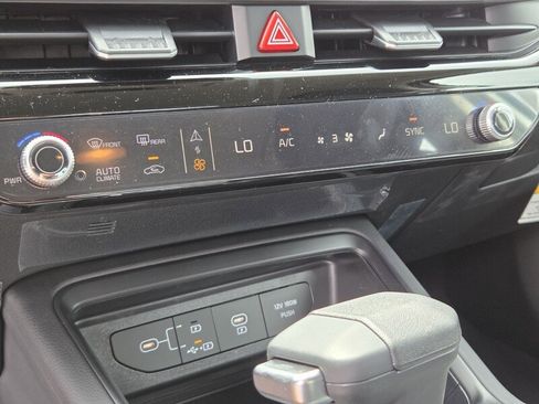 New 2026 Kia K5 LXS FWD image 13