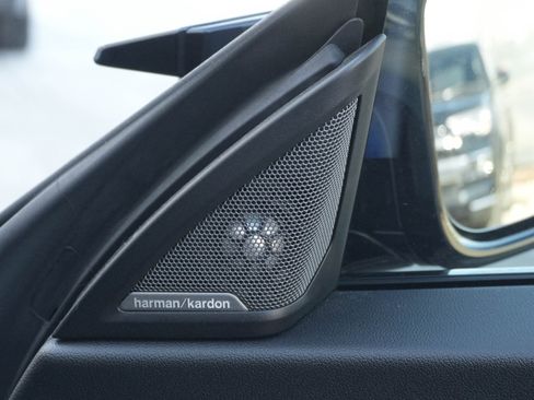 Used 2023 BMW M240i xDrive Coupe w/ Premium Package image 33