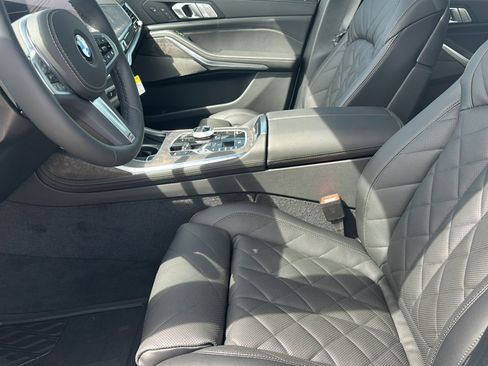 New 2026 BMW X7 xDrive40i image 10