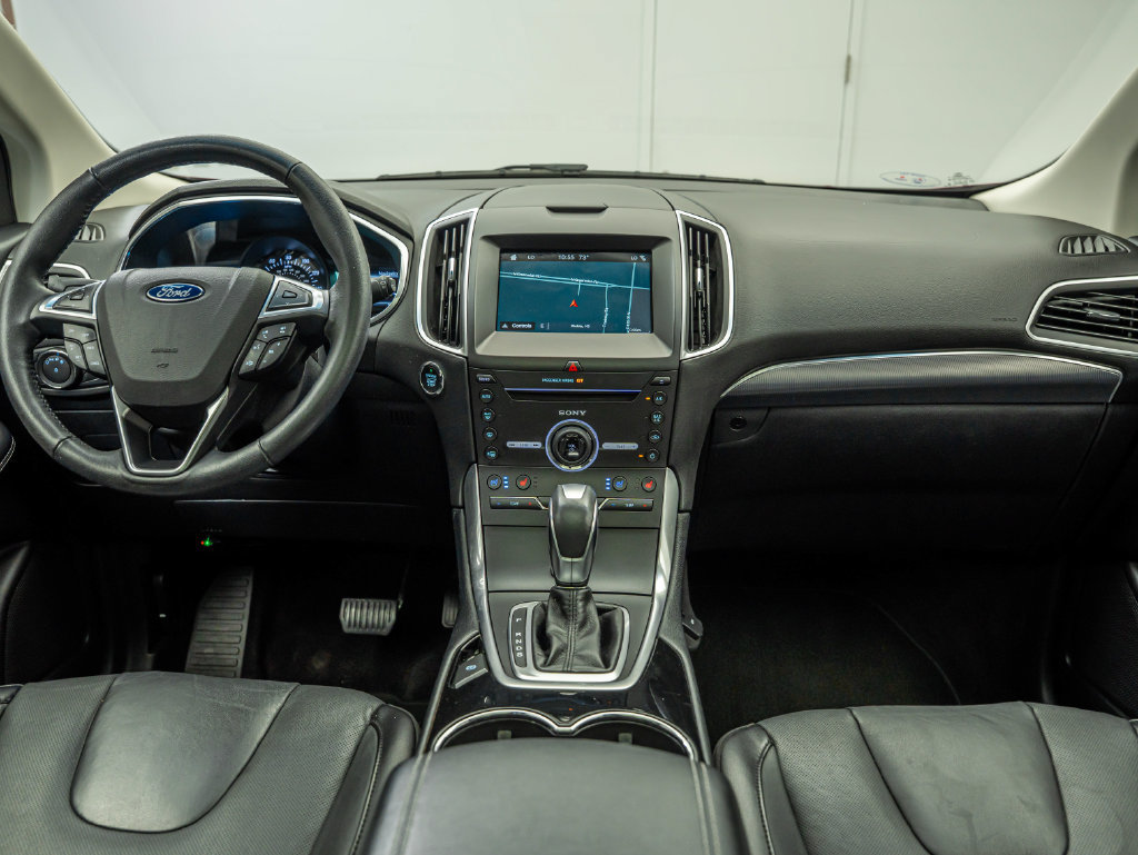 Used 2016 Ford Edge Titanium w/ Equipment Group 301A AWD/4WD image 30