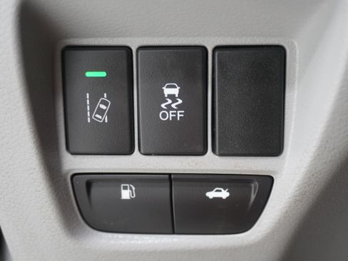 Used 2016 Acura TLX w/ Technology Package FWD image 26