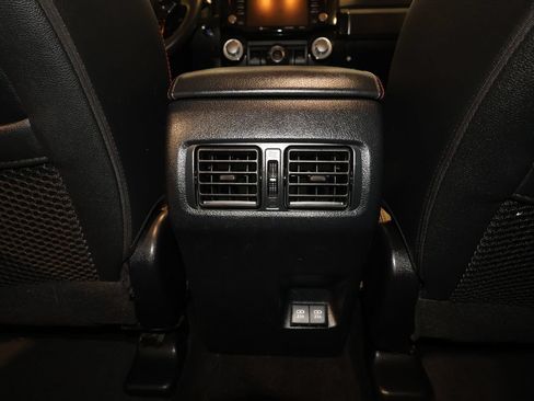 Used 2020 Toyota 4Runner TRD Off-Road Premium w/ Moonroof Package AWD/4WD image 30
